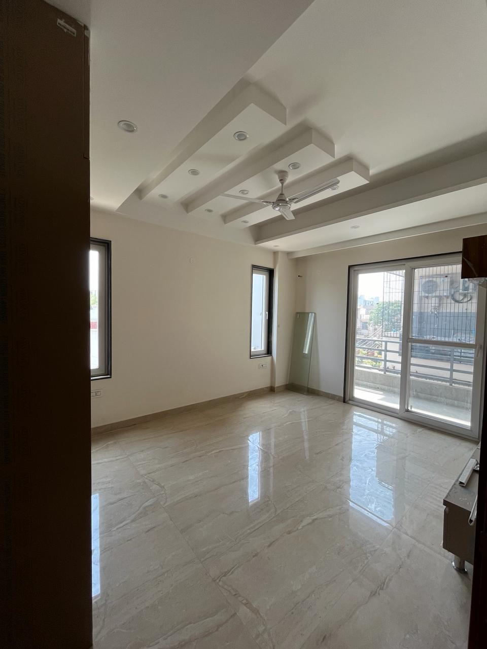 WhatsApp-Image-2024-04-11-at-15.04.02