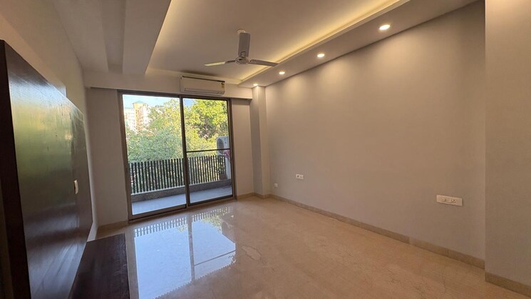 IN_638935307893877807-1509251059495949