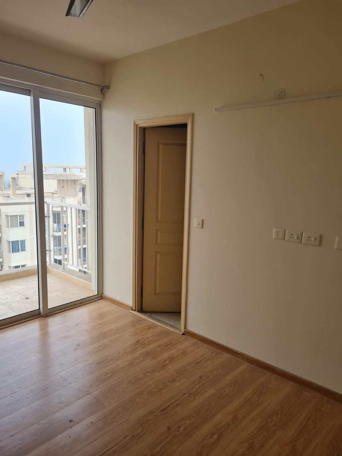 WhatsApp-Image-2025-09-18-at-17.12.03