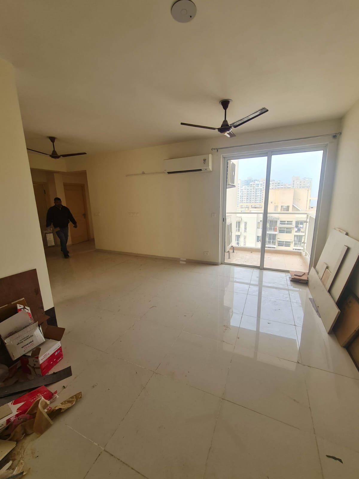 WhatsApp-Image-2025-09-18-at-17.12.04-1