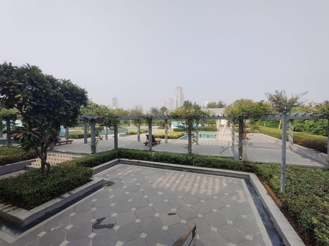 66fd7pz_1740995874_574230361_optOrig