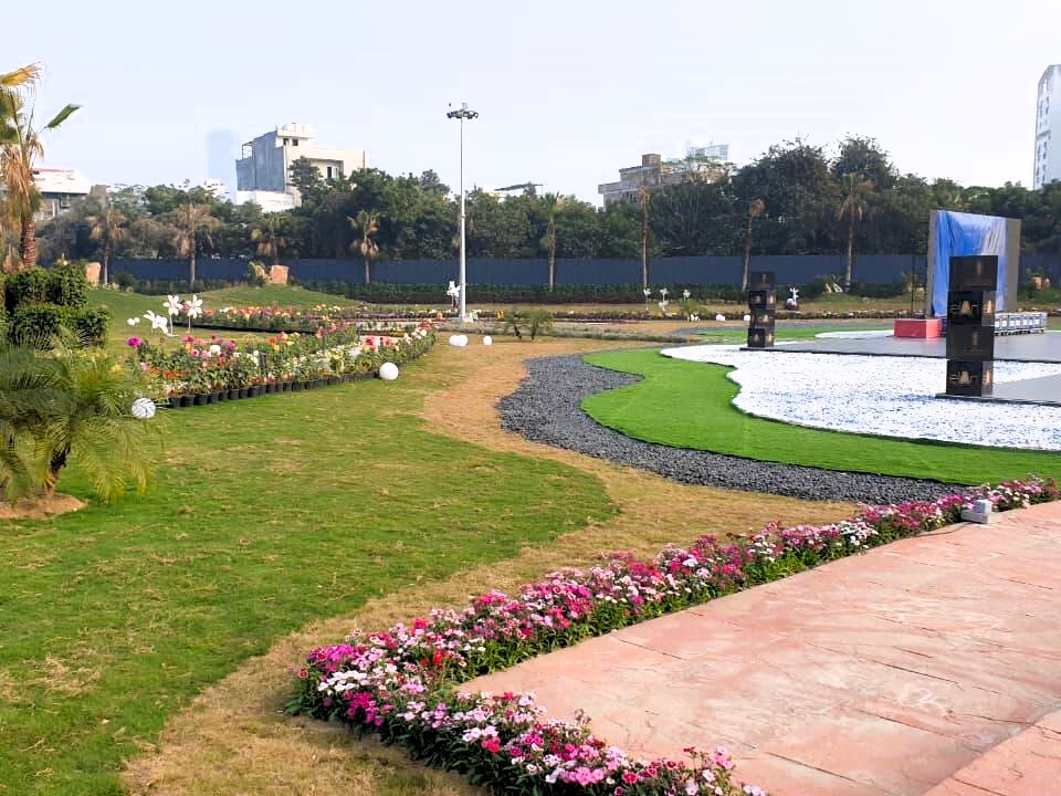 c6cexv3_1767851066_695981465-1