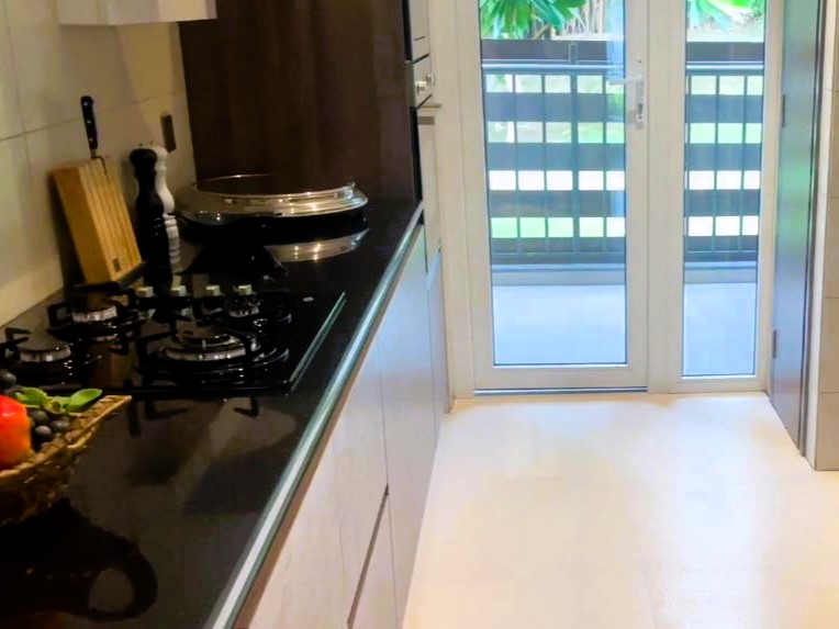 fcunn7i_1692601313_440823716_optOrig