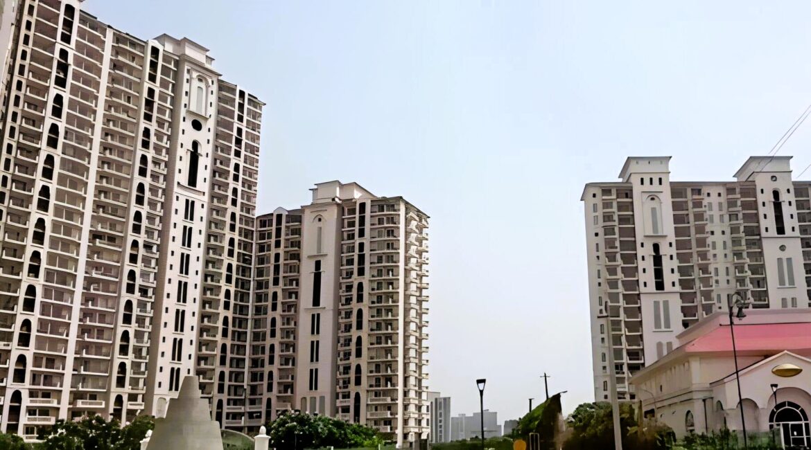 3 Bhk Flat for Sale in DLF Regal Gardens Sector 90, Gurgaon